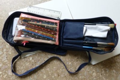 Small sketching bag